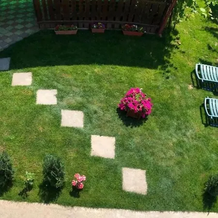 Gemini House Ultracentral 3 Margarete 3*