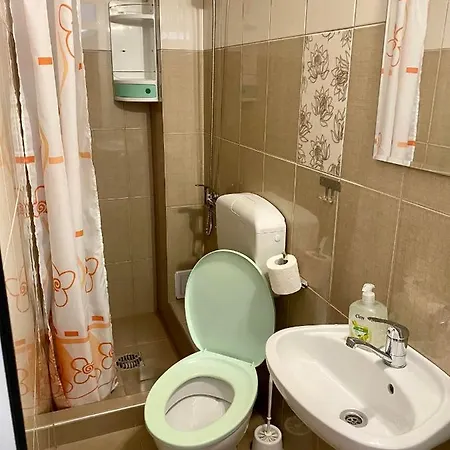 Pensión Gemini House Ultracentral 3 Margarete 3*