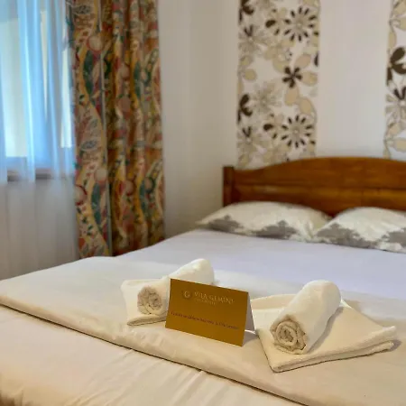 Gemini House Ultracentral 3 Margarete Pensión