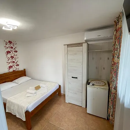Gemini House Ultracentral 3 Margarete 3*