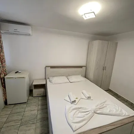 Gemini House Ultracentral 3 Margarete