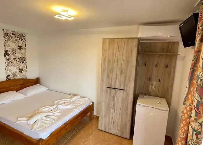 Gemini House Ultracentral 3 Margarete Costinesti